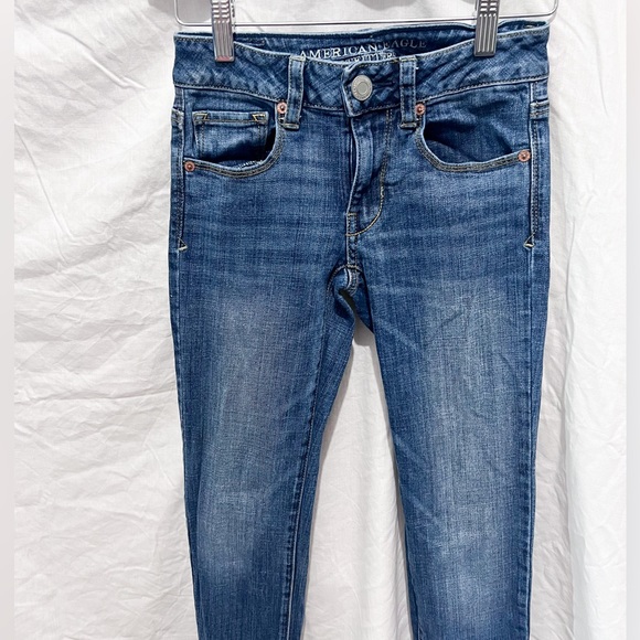 American Eagle Skinny Kick jeans size 00 - Picture 2 of 4